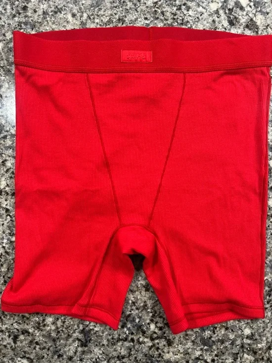 SKIMS Cotton Rib 3-Pack Boxer - Picture 3 of 5